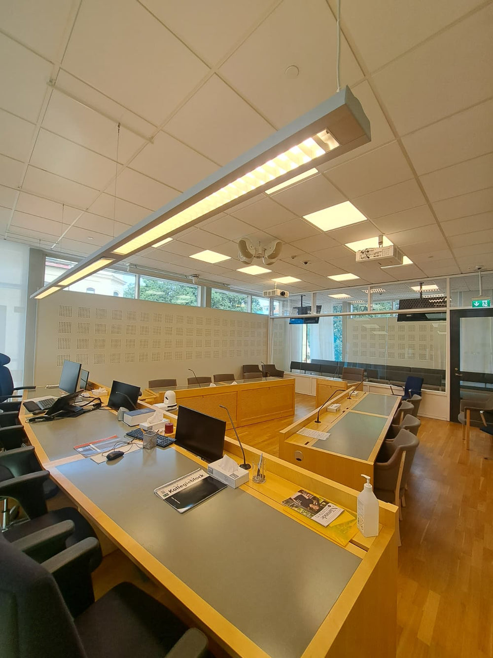 Ystads tingsrätt – Modern LED-belysning för rättssalar